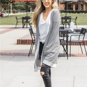 Charcoal and Cream Striped Long Casual With Pockets Cardigan Size Medium